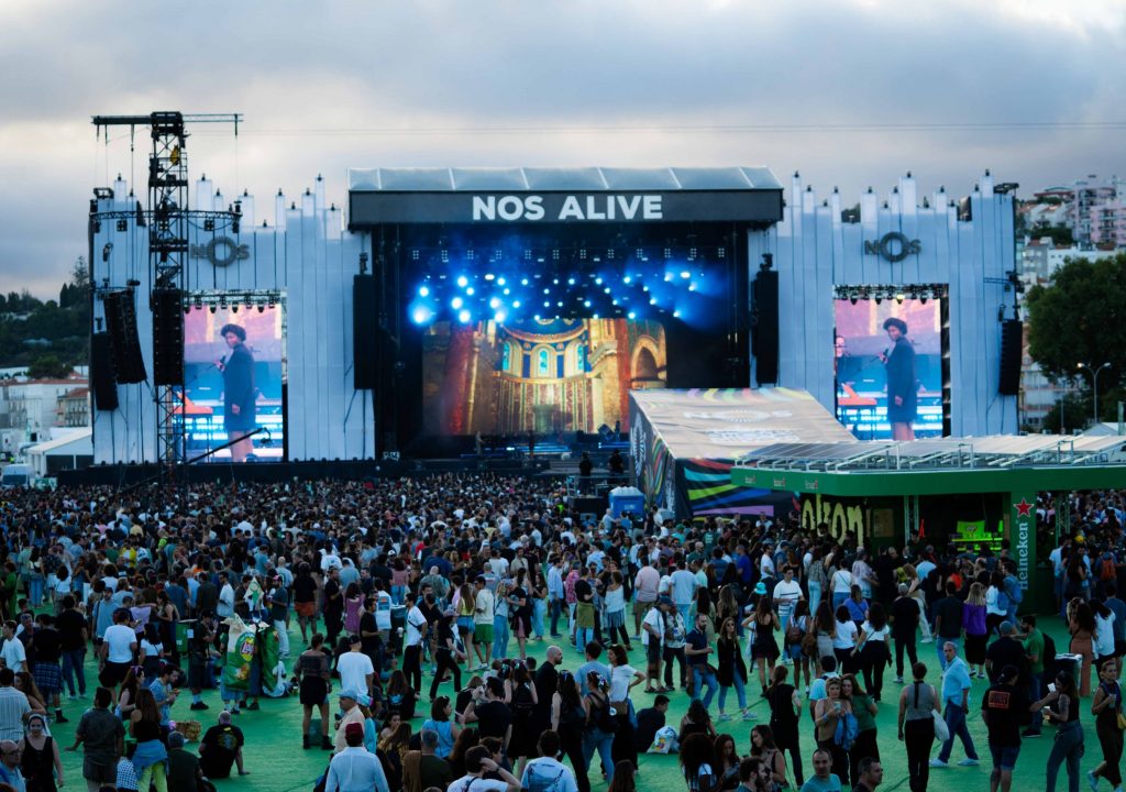 Festival NOS Alive regressa em 2025 entre 10 e 12 de julho