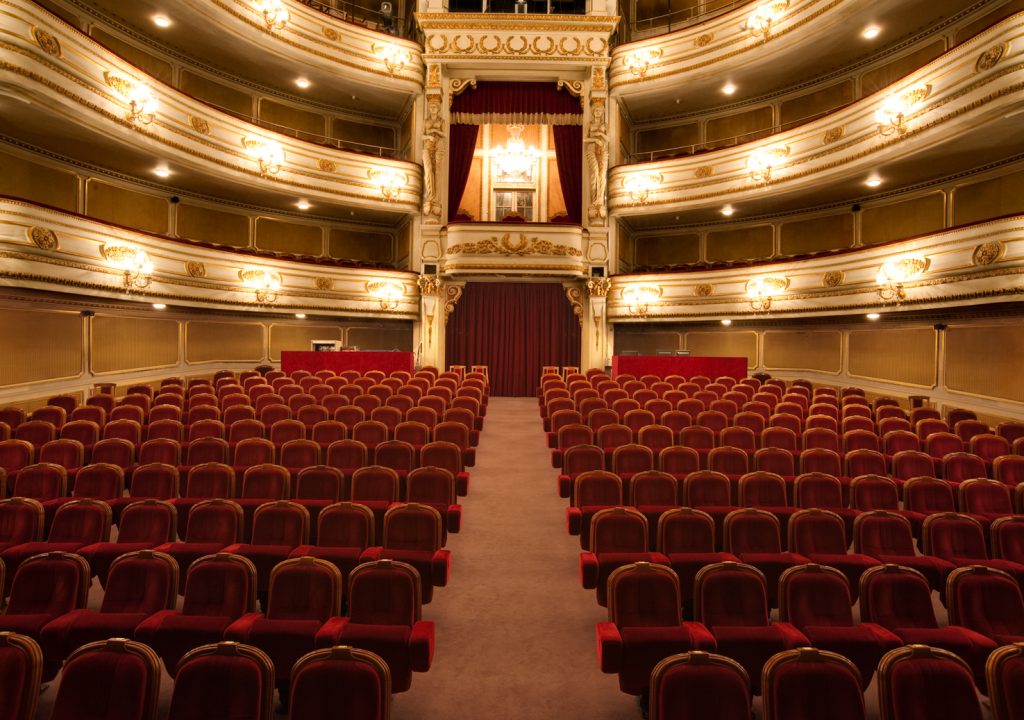 Reabertura do Teatro Nacional D. Maria II, em Lisboa, adiada para o início de 2026