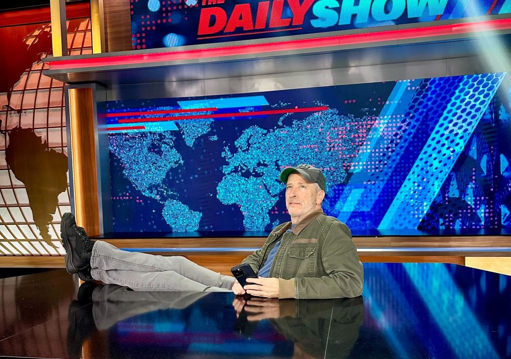 RTP3 e RTP Play exibem o talk show norte-americano “The Daily Show”, com Jon Stewart