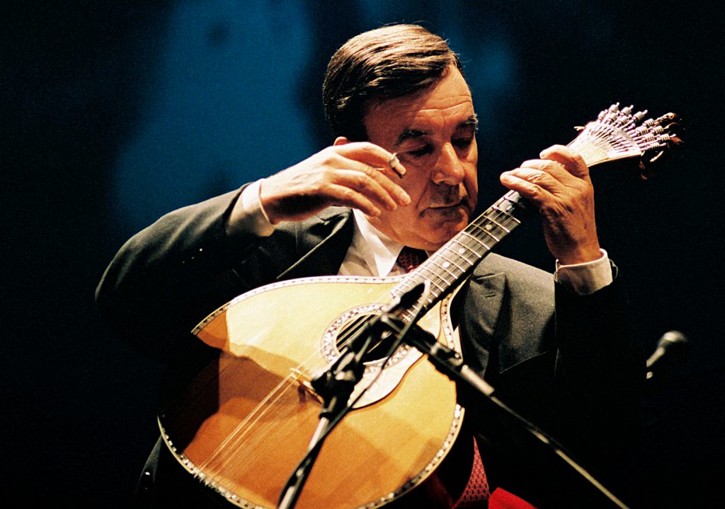 ‘Adeus’ de António Chainho aos palcos mas nunca à guitarra