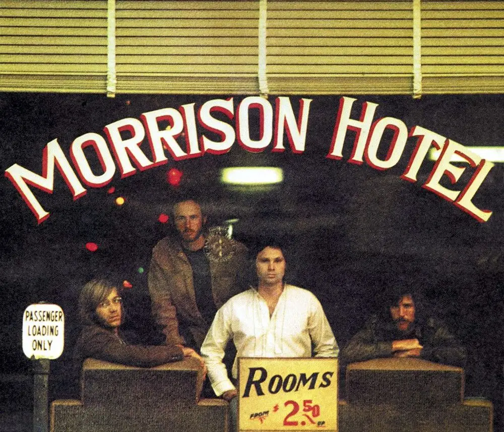 Incêndio destrói Morrison Hotel em Los Angeles, que foi capa do álbum da banda The Doors