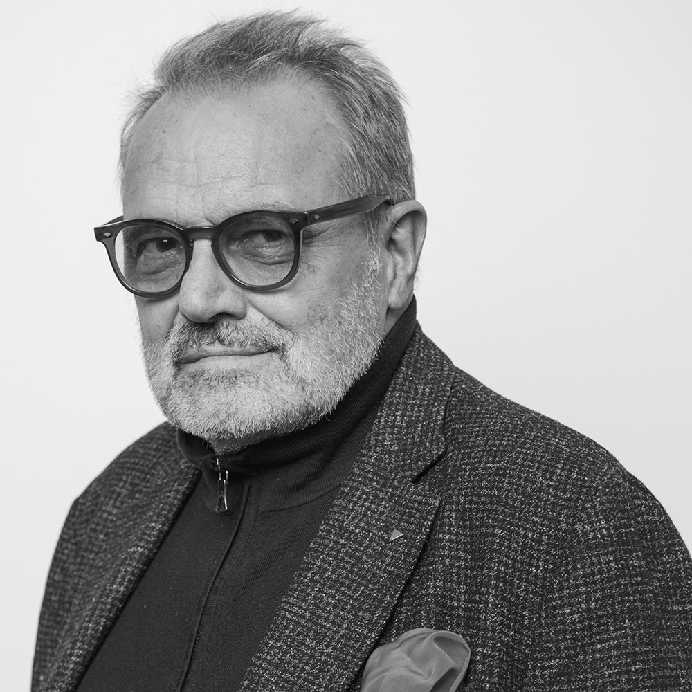 Morreu o fotógrafo Oliviero Toscani, autor das revolucionárias campanhas da Benetton