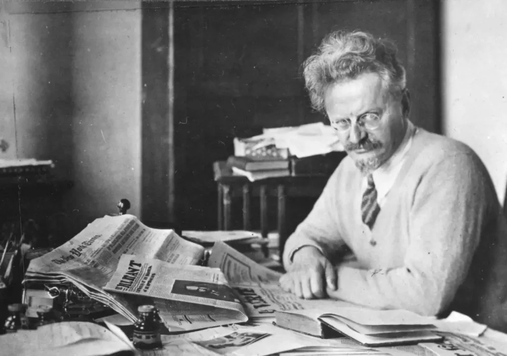 RTP2 exibe documentário sobre Trotsky, que foi assassinado a mando do seu oponente Estaline